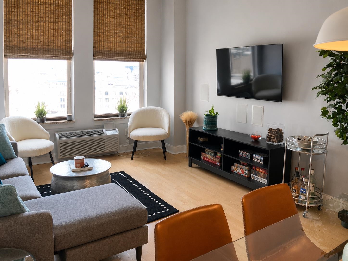 10 REGENT ST Unit: 808