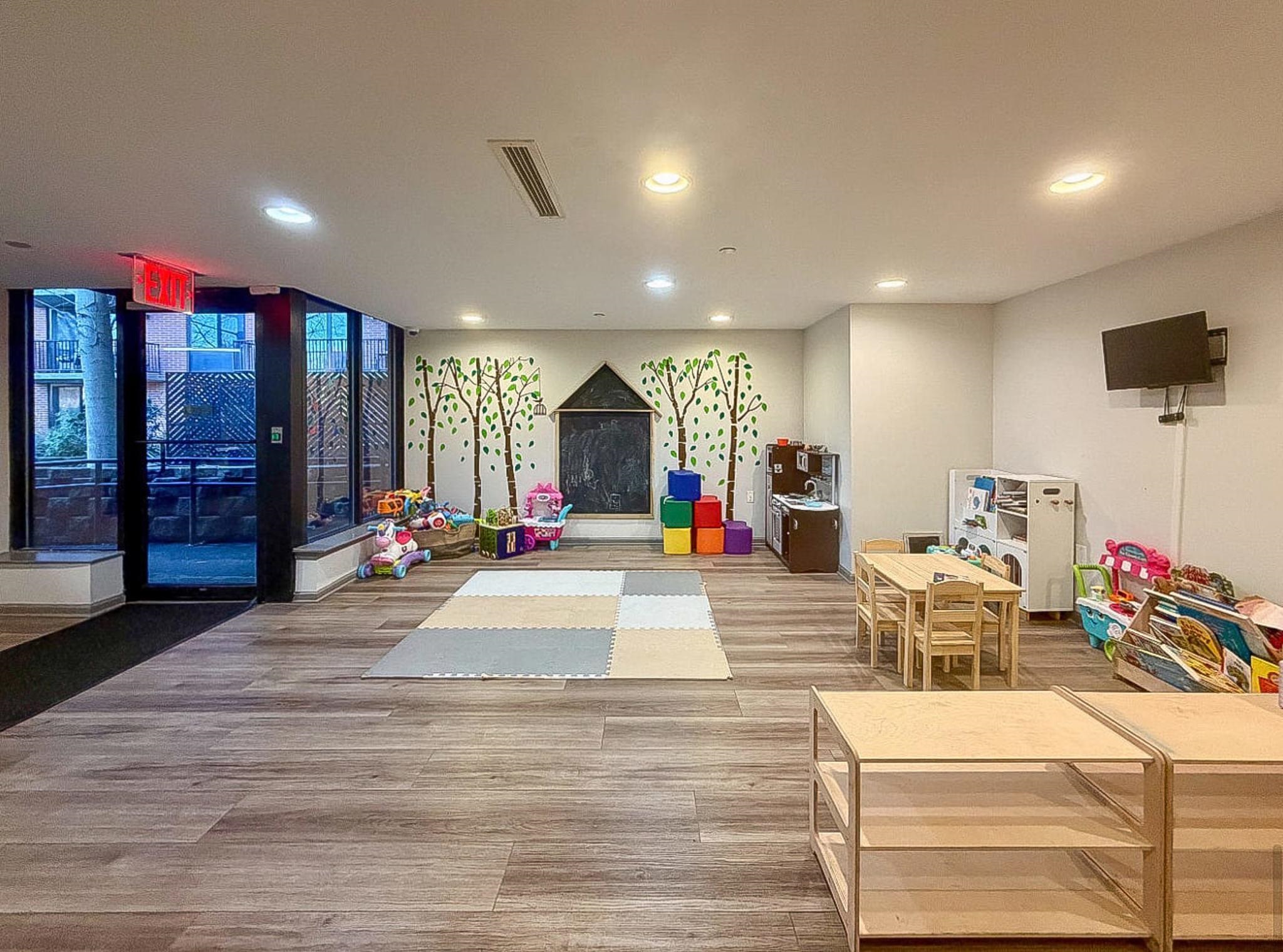 700 GROVE ST Unit: 11B