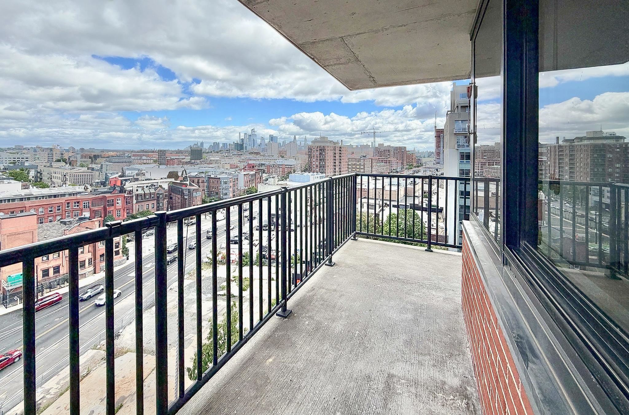 700 GROVE ST Unit: 11B
