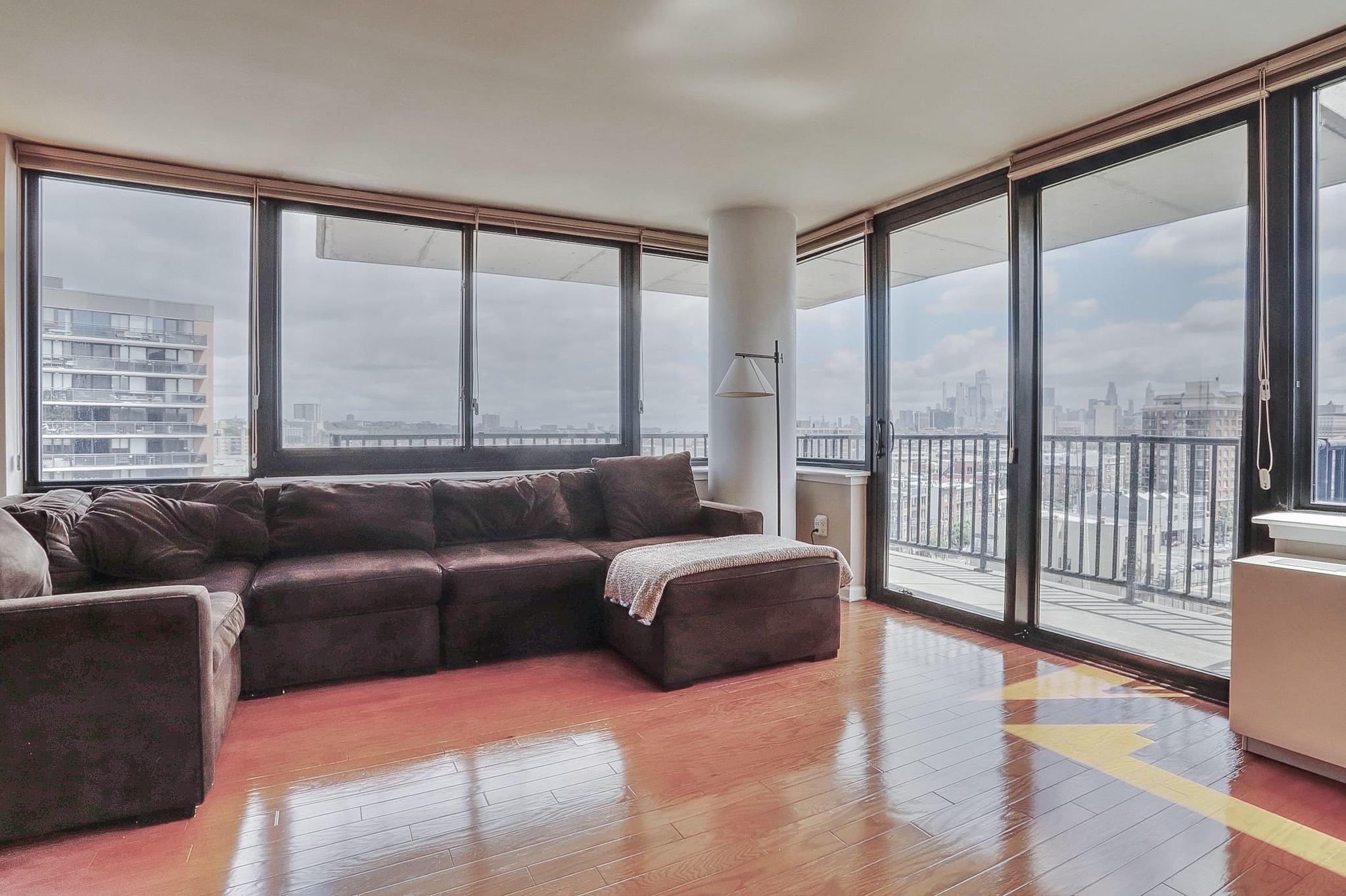 700 GROVE ST Unit: 11B