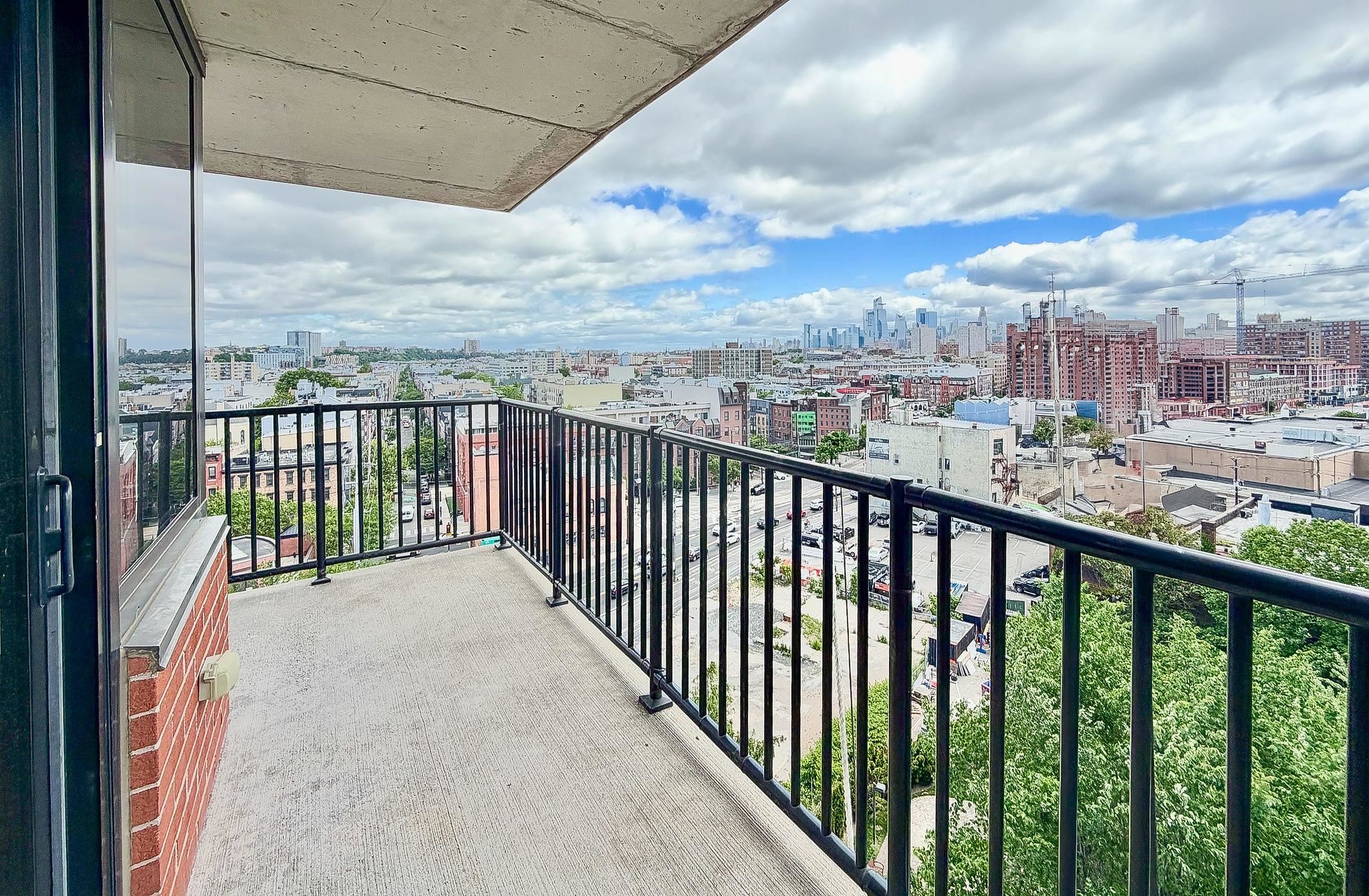 700 GROVE ST Unit: 11B