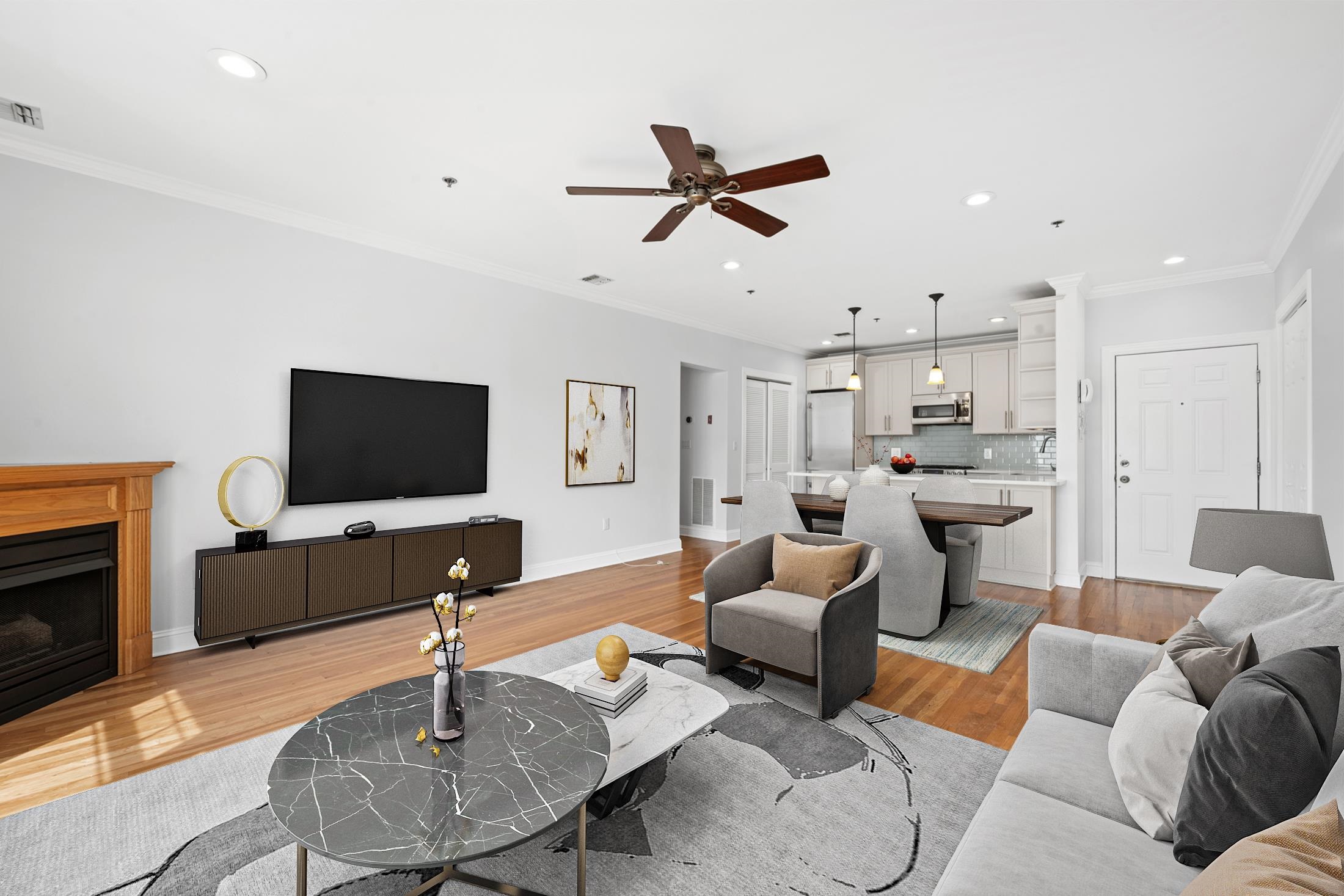 82 CLINTON ST Unit: 4E