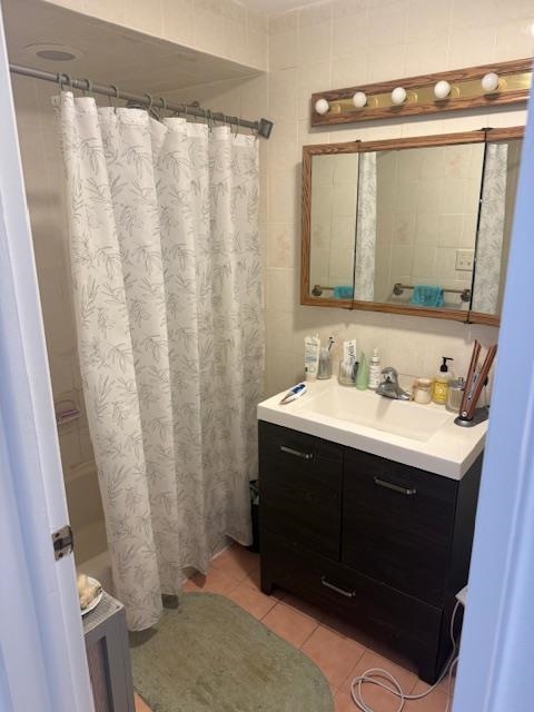 437 GREGORY AVE Unit: 1
