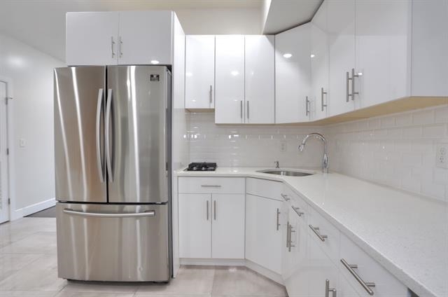 647 OCEAN AVE Unit: 1