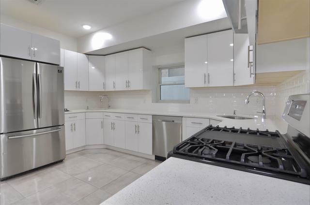 647 OCEAN AVE Unit: 1