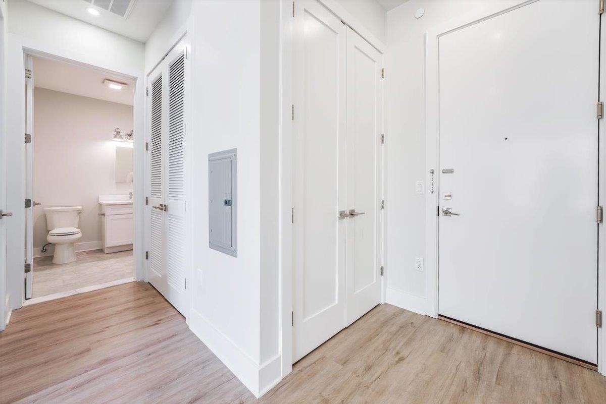 667-665 GRAND ST Unit: 403