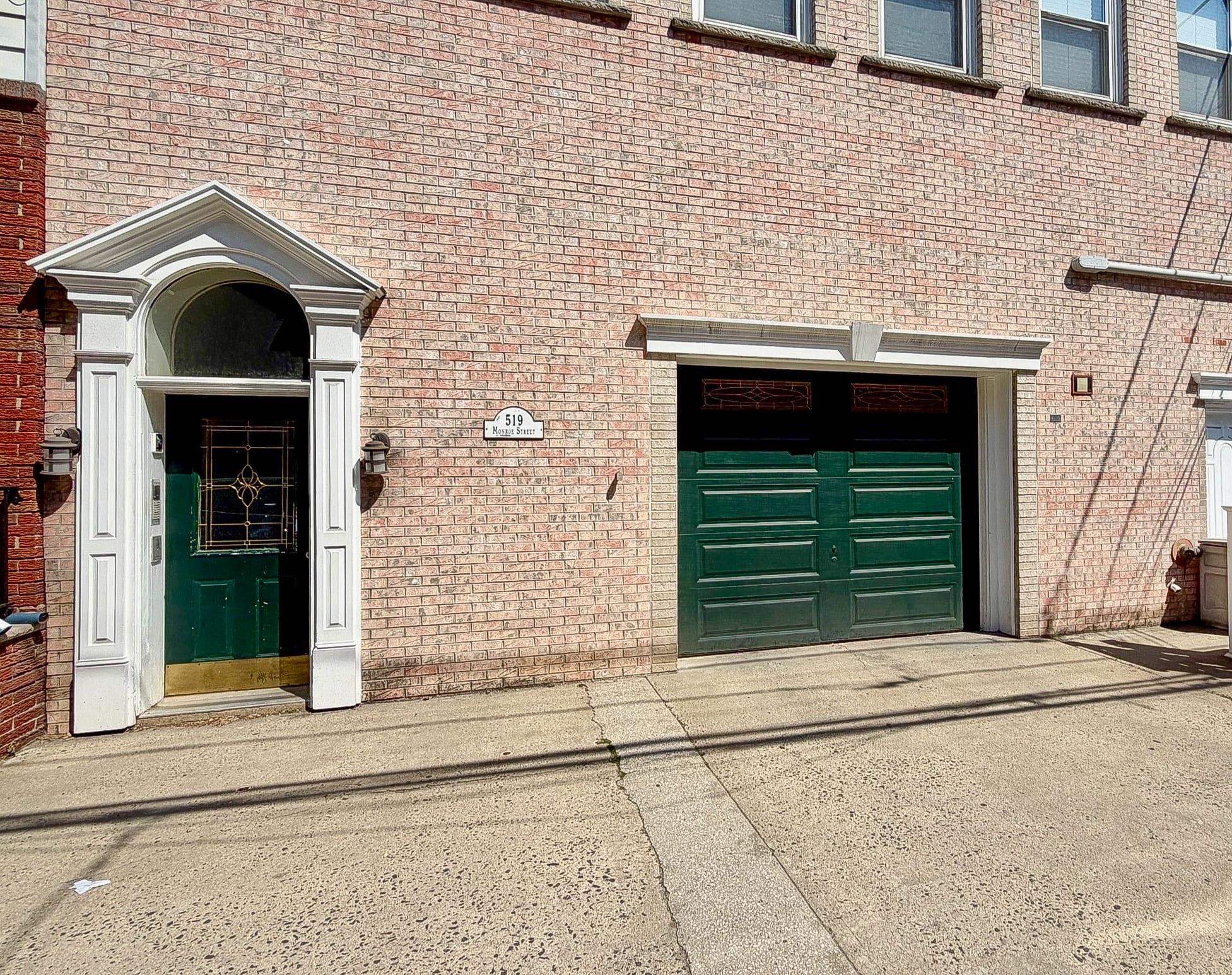 519 MONROE ST Unit: 3B