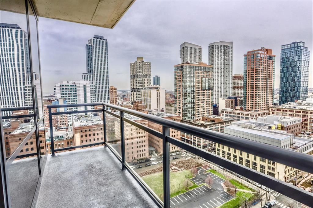 389 WASHINGTON ST Unit: 20A