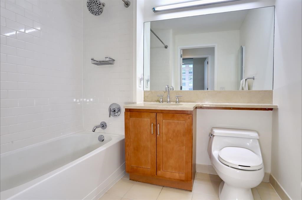 389 WASHINGTON ST Unit: 20A