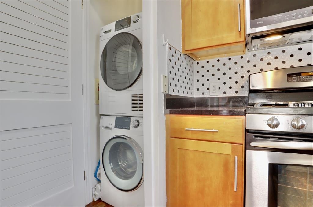 389 WASHINGTON ST Unit: 20A