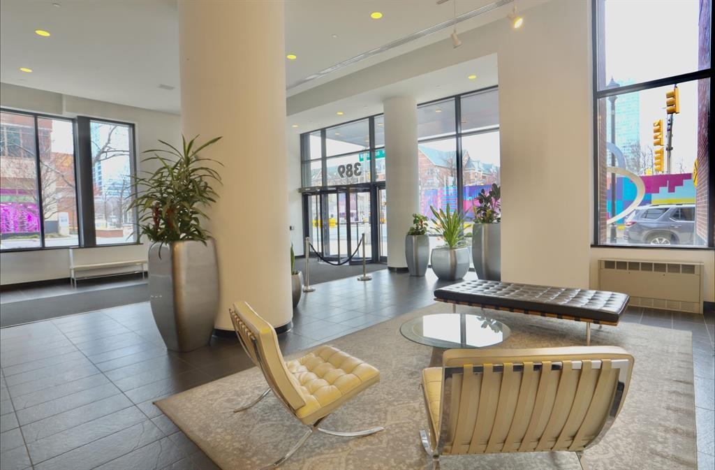 389 WASHINGTON ST Unit: 20A