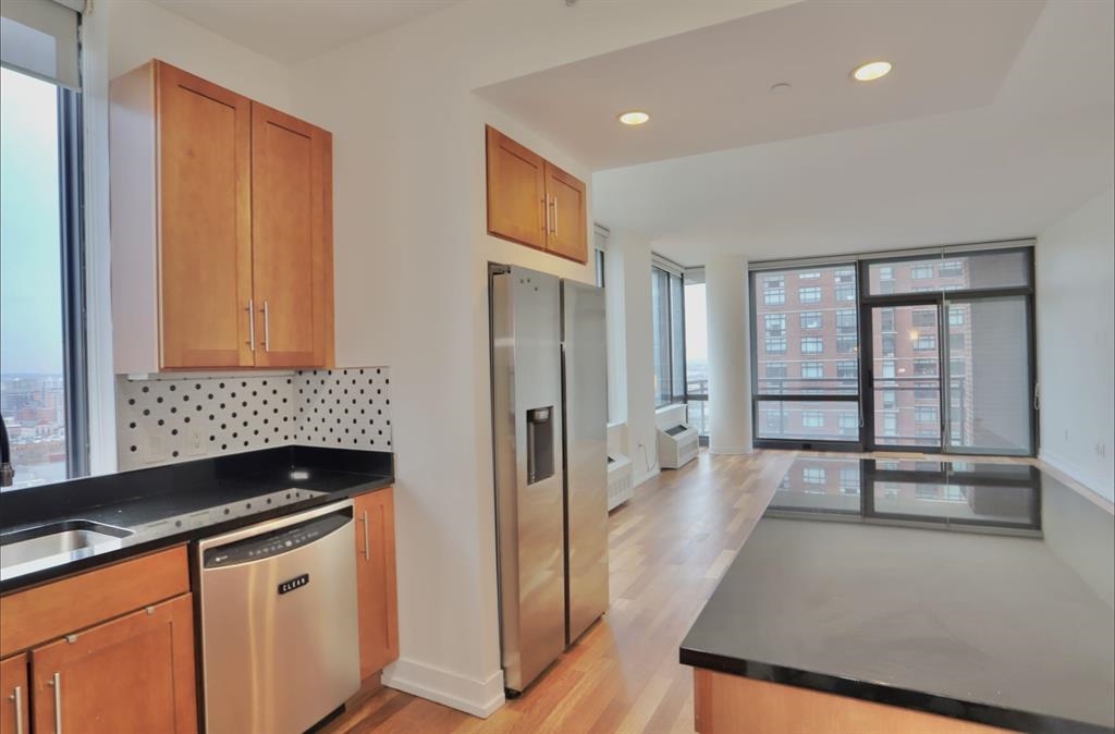 389 WASHINGTON ST Unit: 20A