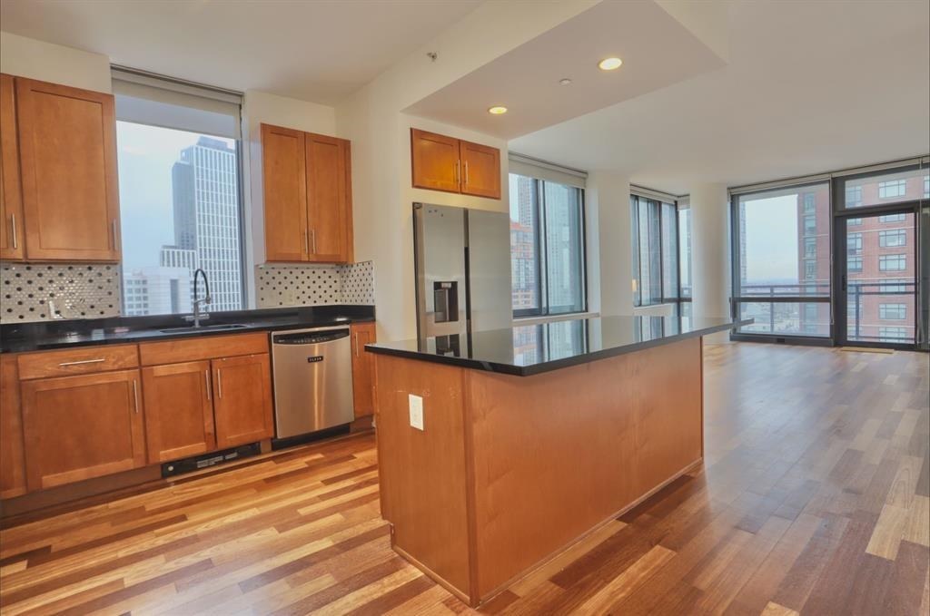 389 WASHINGTON ST Unit: 20A