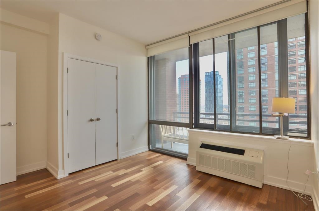 389 WASHINGTON ST Unit: 20A