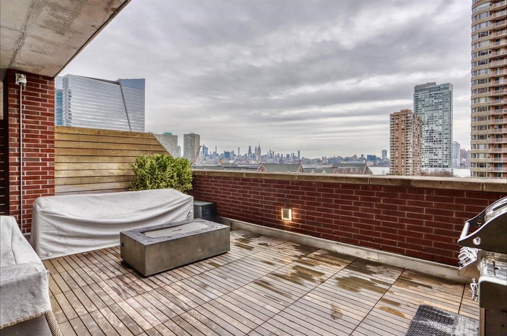 389 WASHINGTON ST Unit: 20A