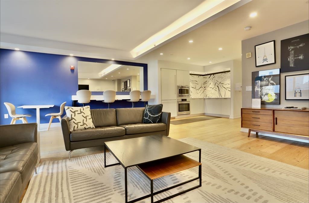 389 WASHINGTON ST Unit: 20A