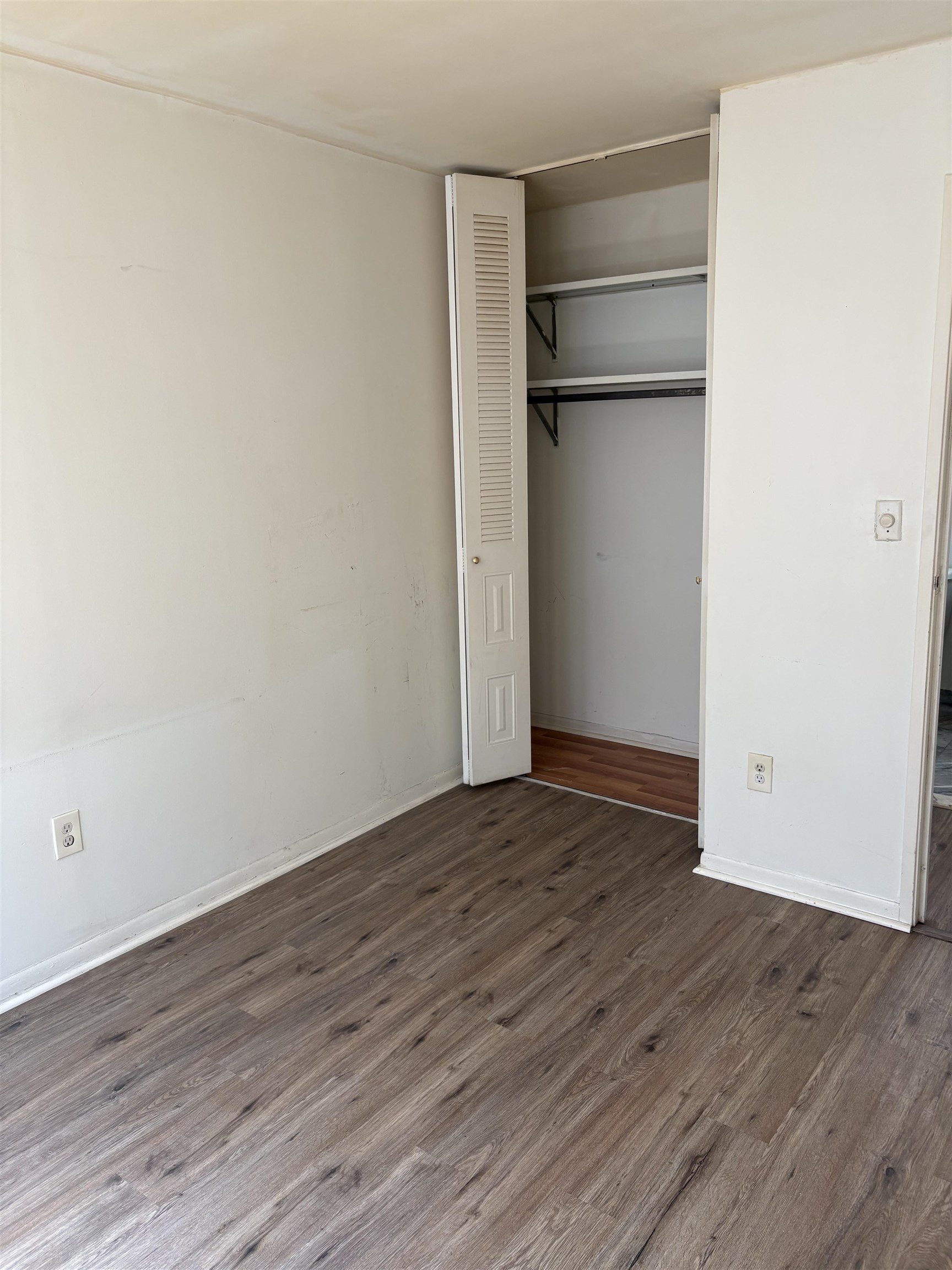 9019 WALL ST Unit: 4G