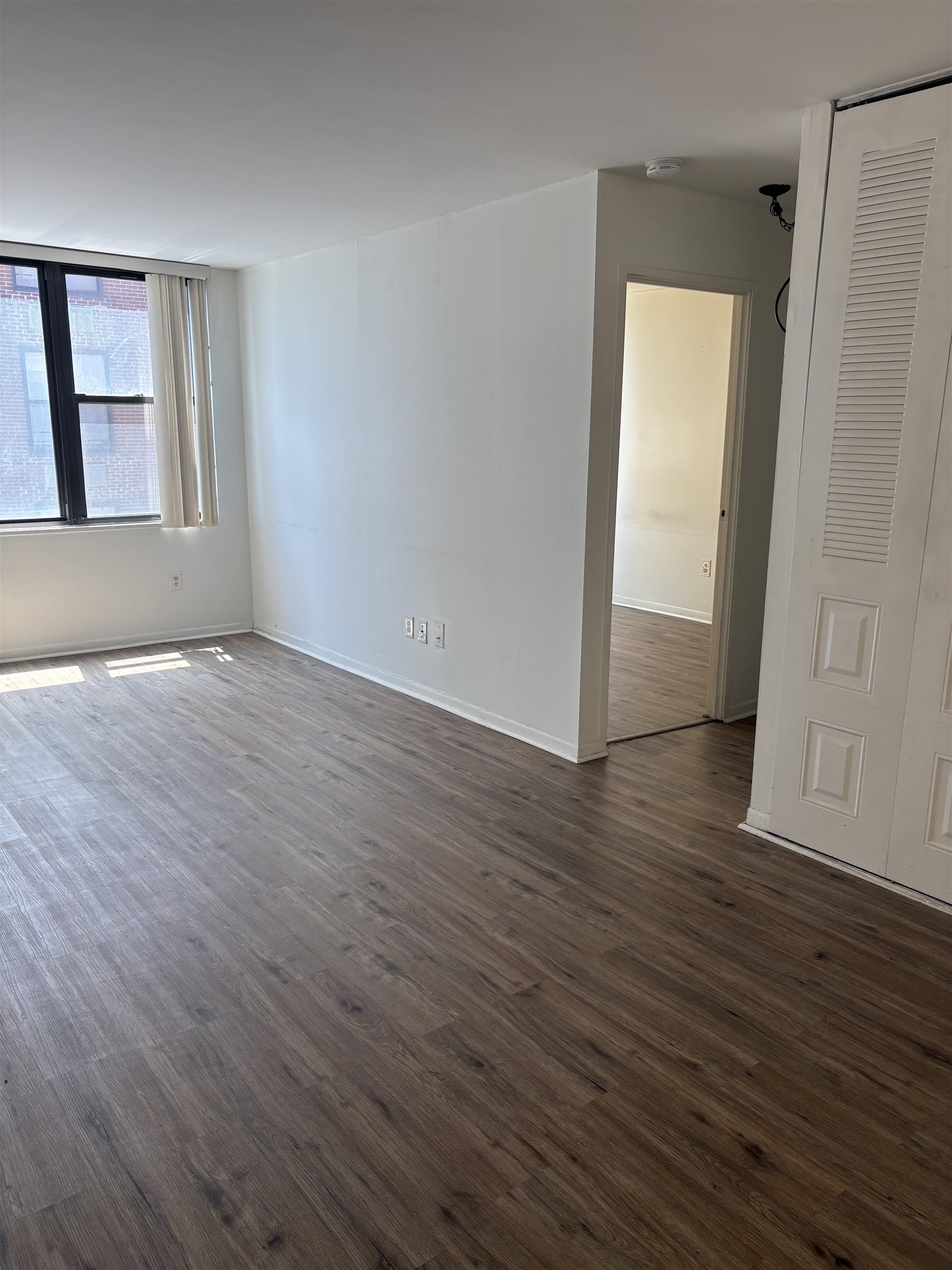 9019 WALL ST Unit: 4G
