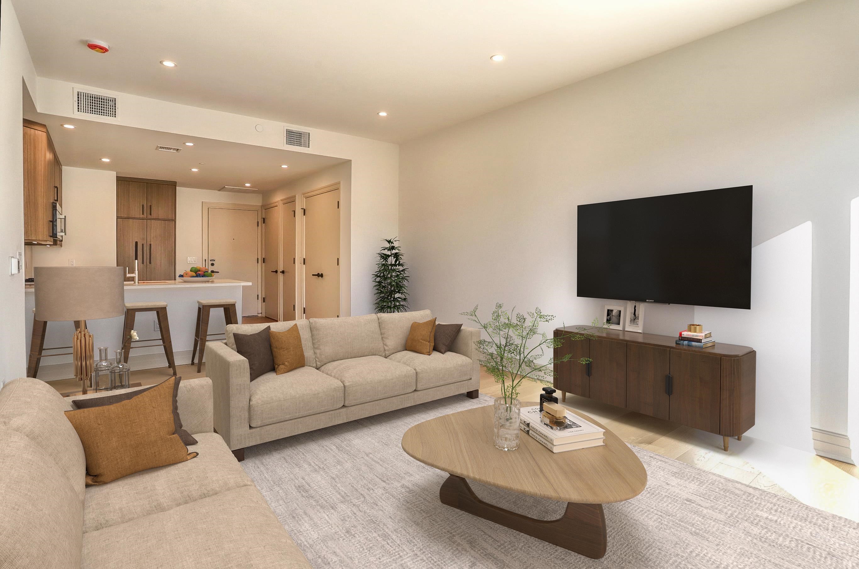 921 MADISON ST Unit: 502