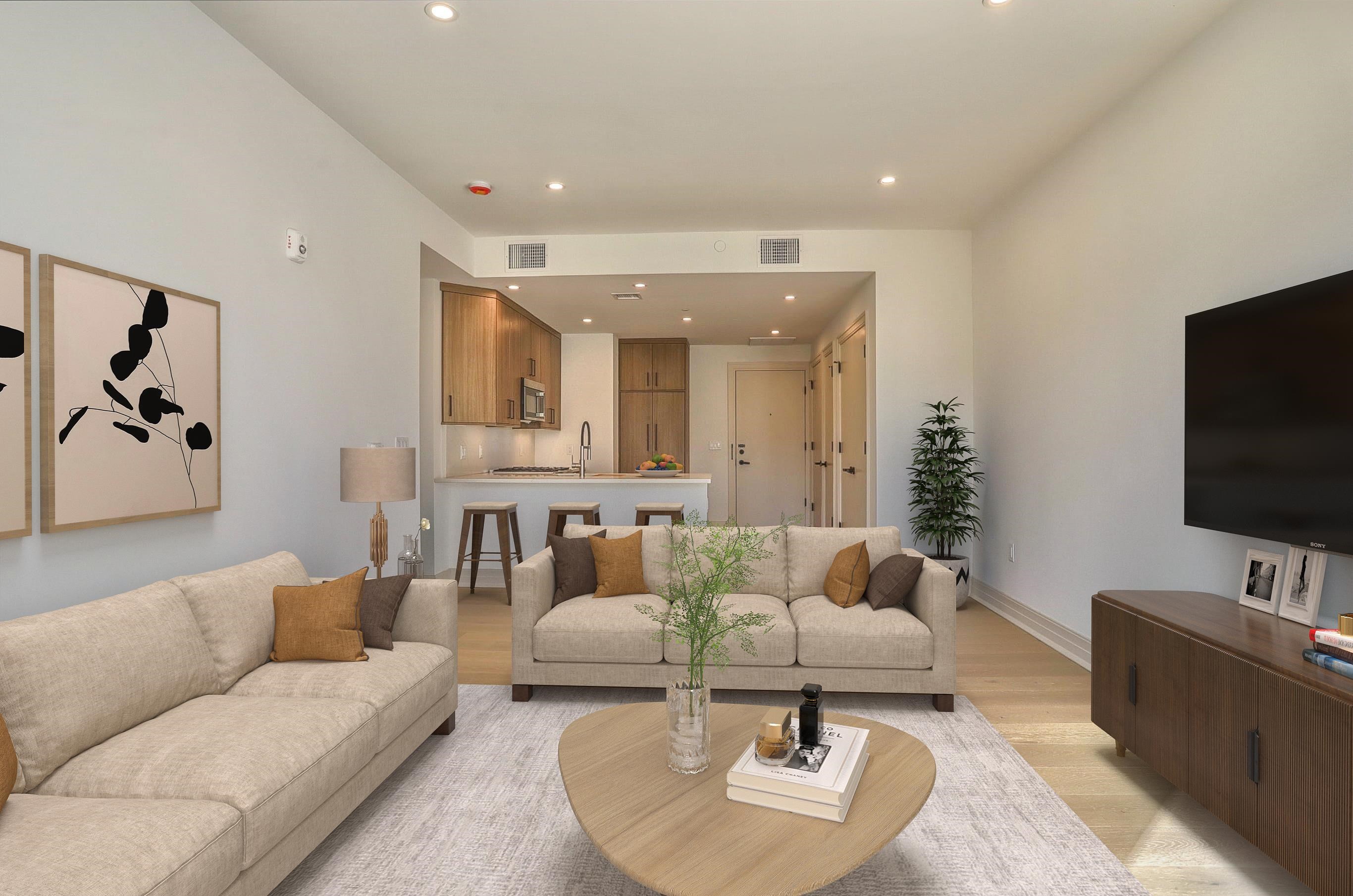 921 MADISON ST Unit: 502