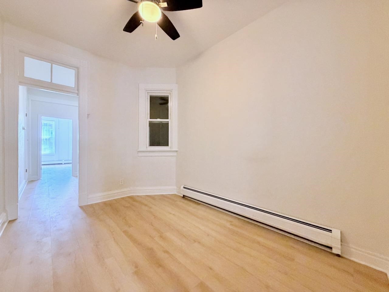 330 PAVONIA AVE Unit: 1L