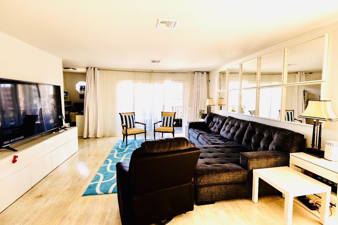 67 71ST ST Unit: 1