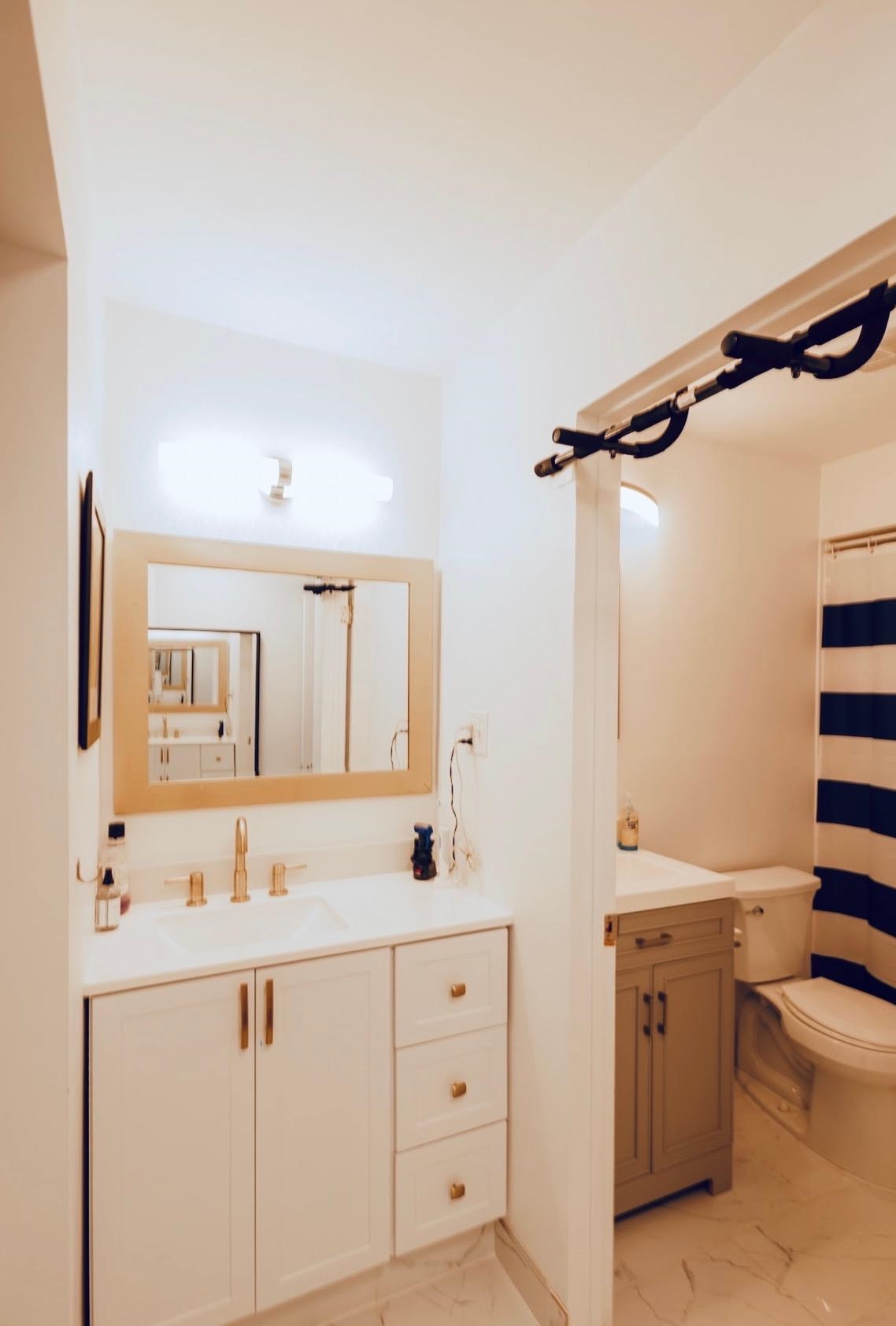 67 71ST ST Unit: 1