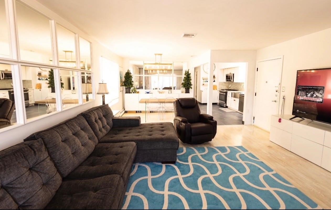 67 71ST ST Unit: 1