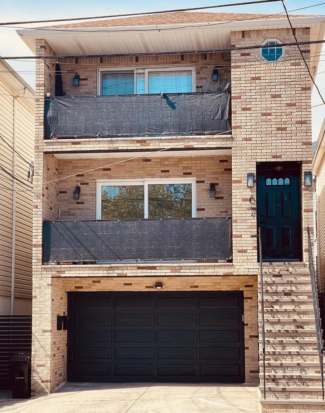 67 71ST ST Unit: 1