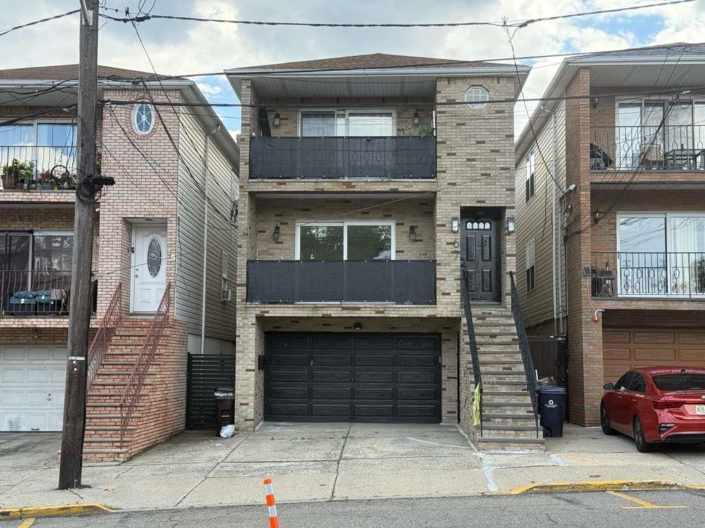 67 71ST ST Unit: 1