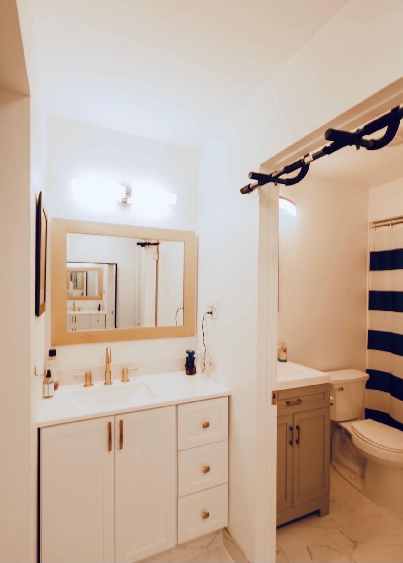 67 71ST ST Unit: 1