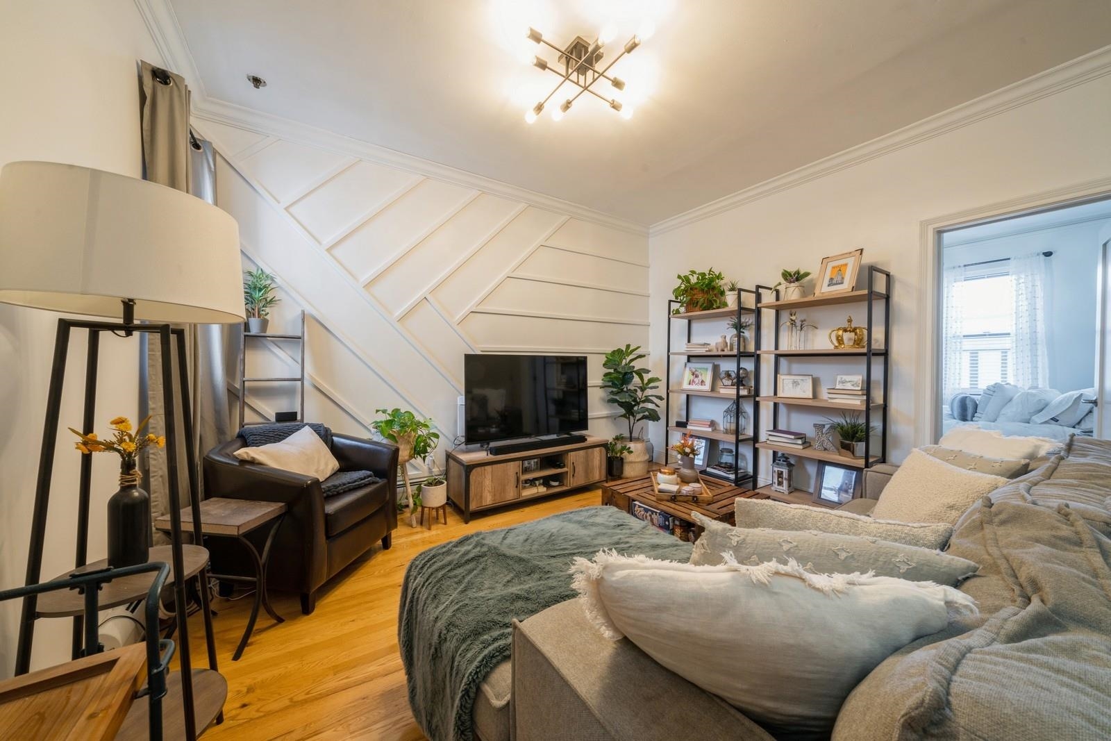 715 WILLOW AVE Unit: 5B (10)