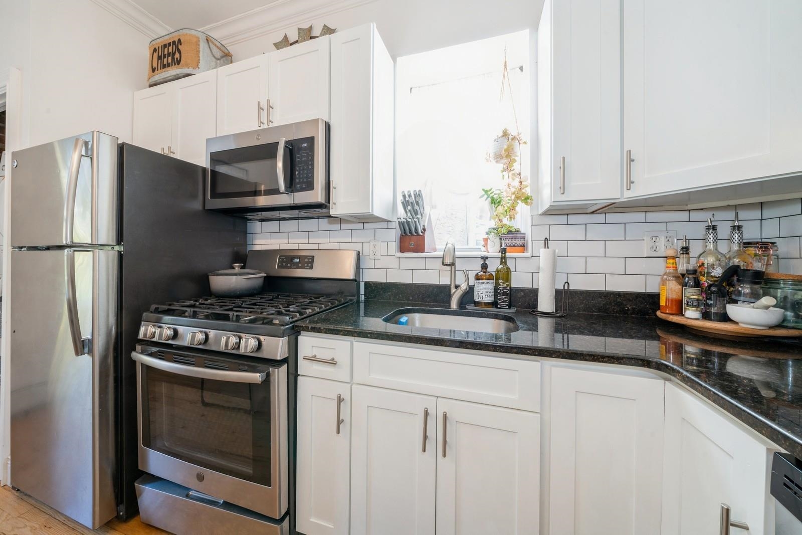 715 WILLOW AVE Unit: 5B (10)