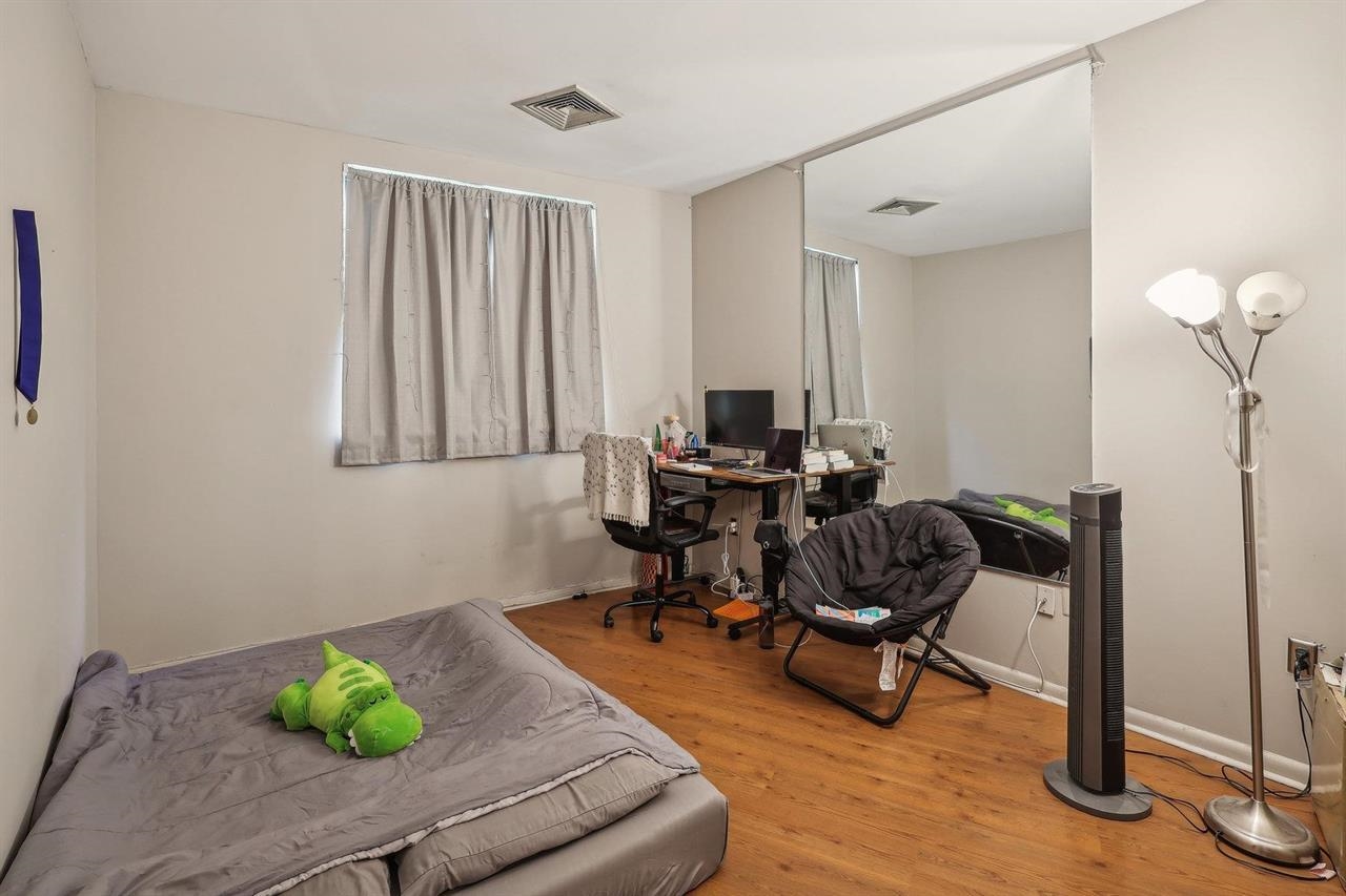 75 LIBERTY AVE Unit: A16