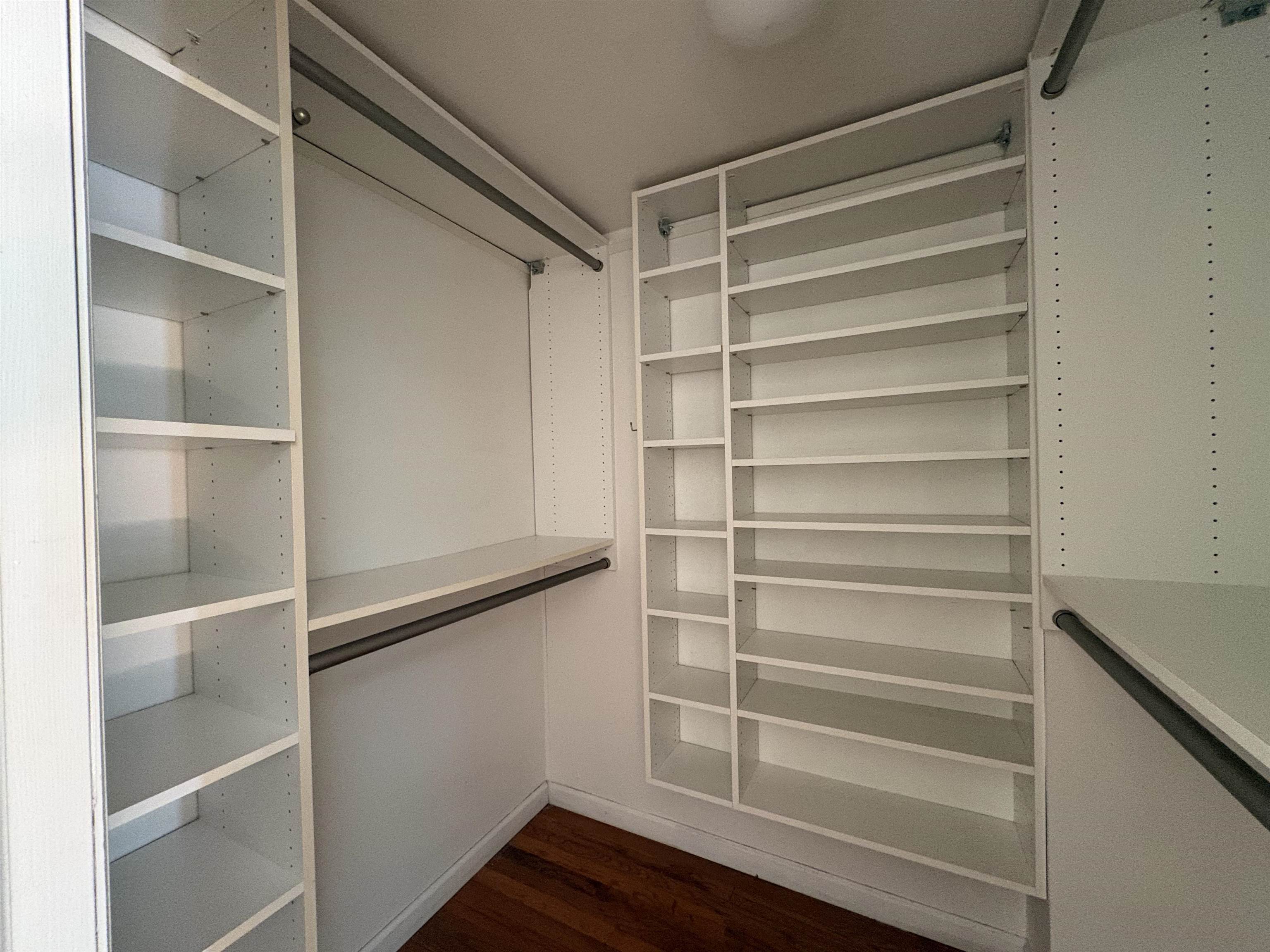 159 SUSSEX ST Unit: 1