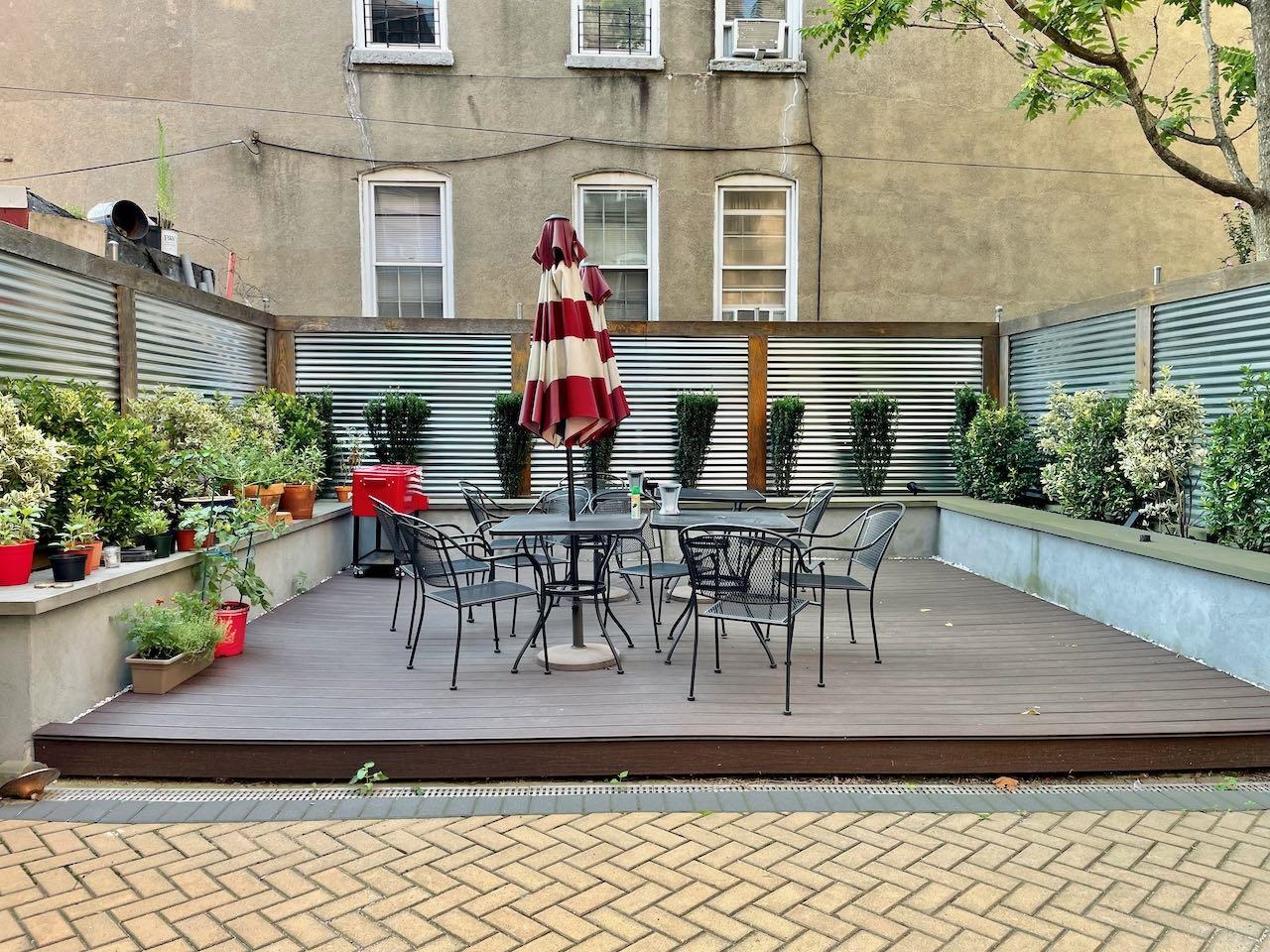 388 BALDWIN AVE Unit: 3