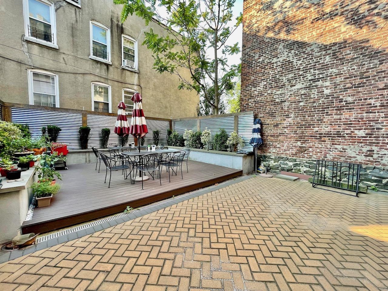 388 BALDWIN AVE Unit: 3