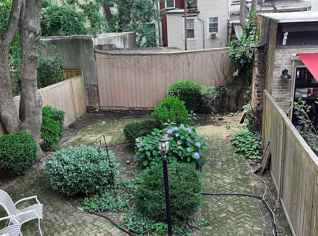524 BLOOMFIELD ST Unit: 4