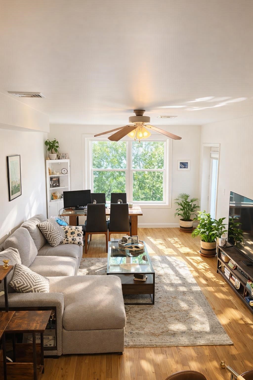 524 BLOOMFIELD ST Unit: 4