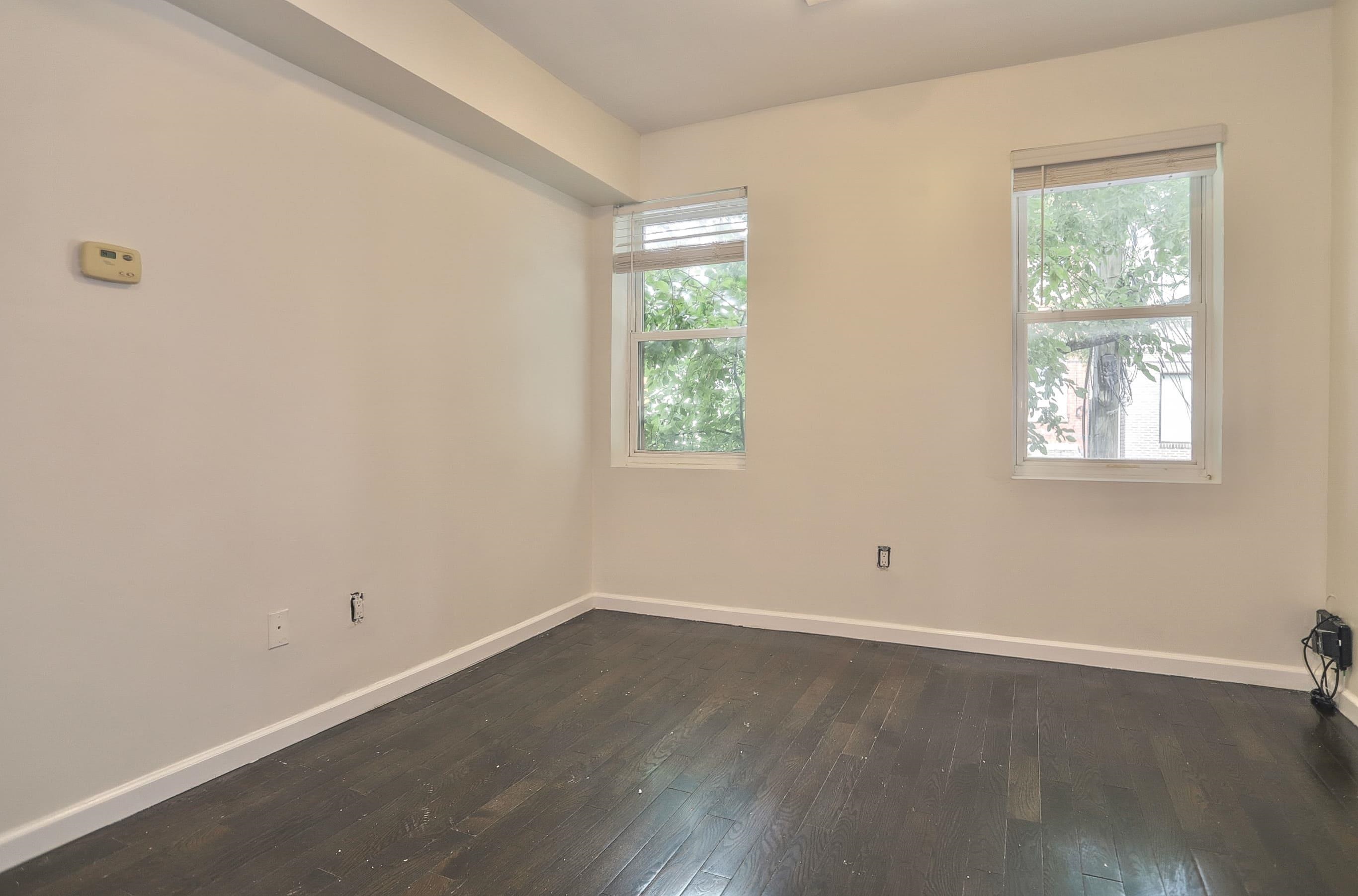 60 WEBSTER AVE Unit: 2