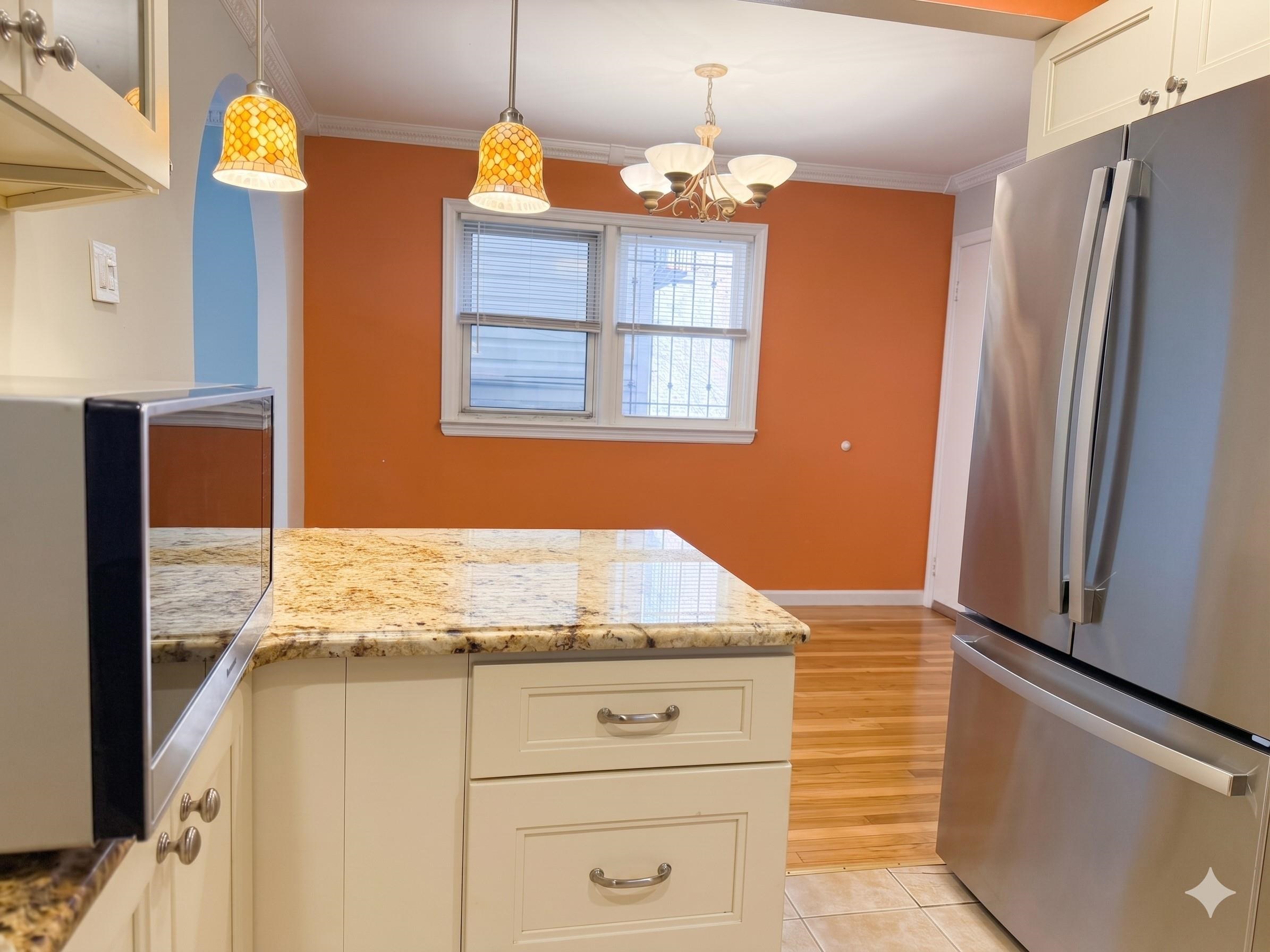 67 ST PAULS AVE Unit: 1