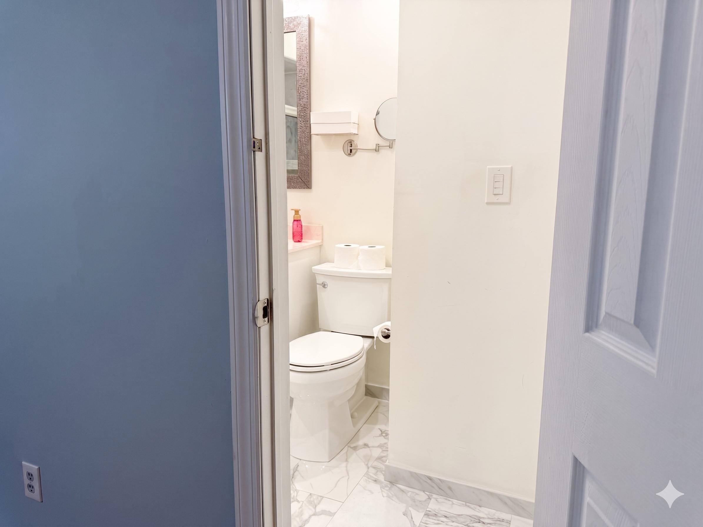 67 ST PAULS AVE Unit: 1