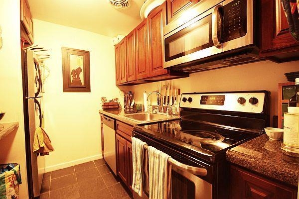 124 GARDEN ST Unit: Garden Apt
