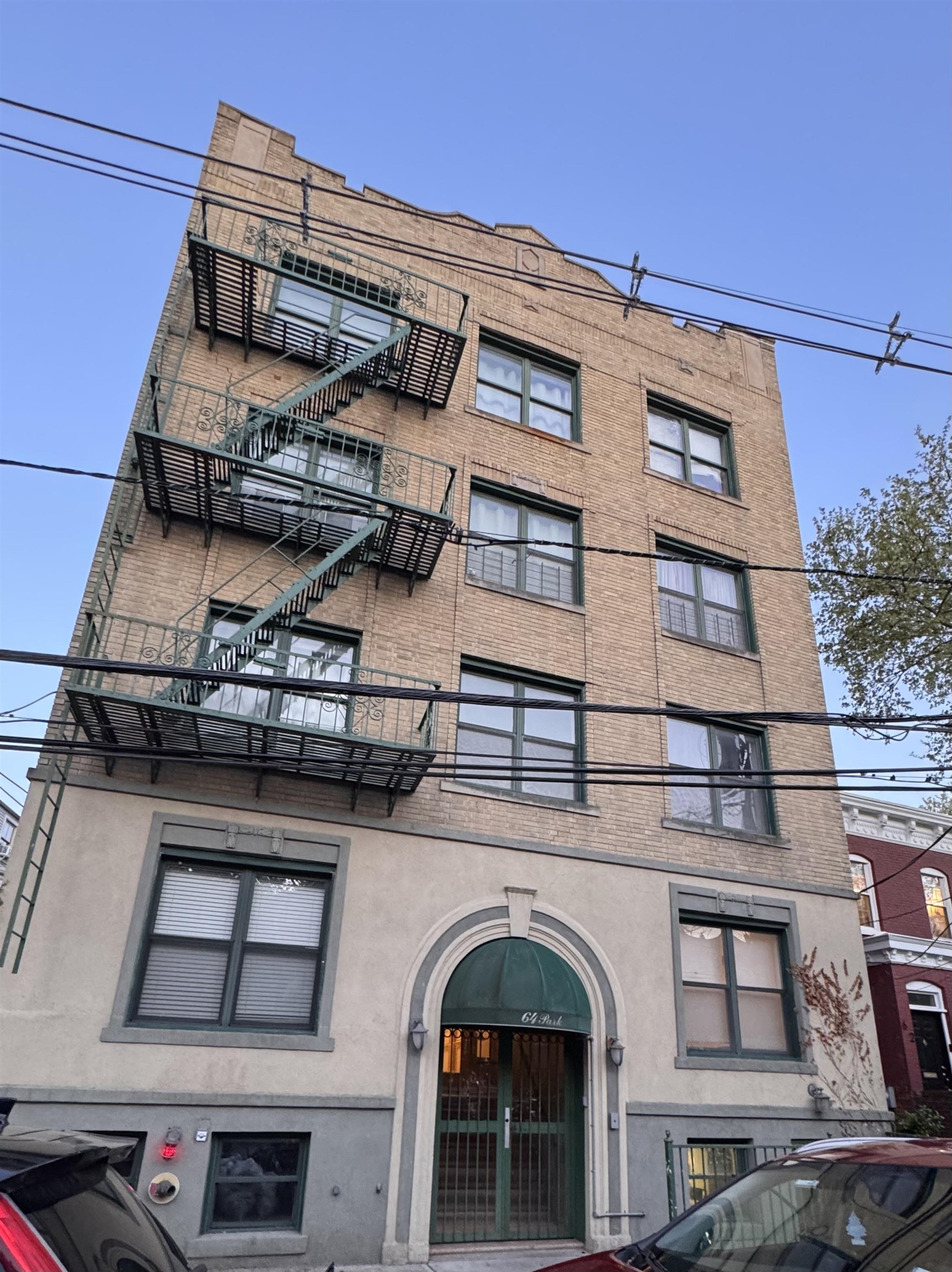 64 PARK ST Unit: B