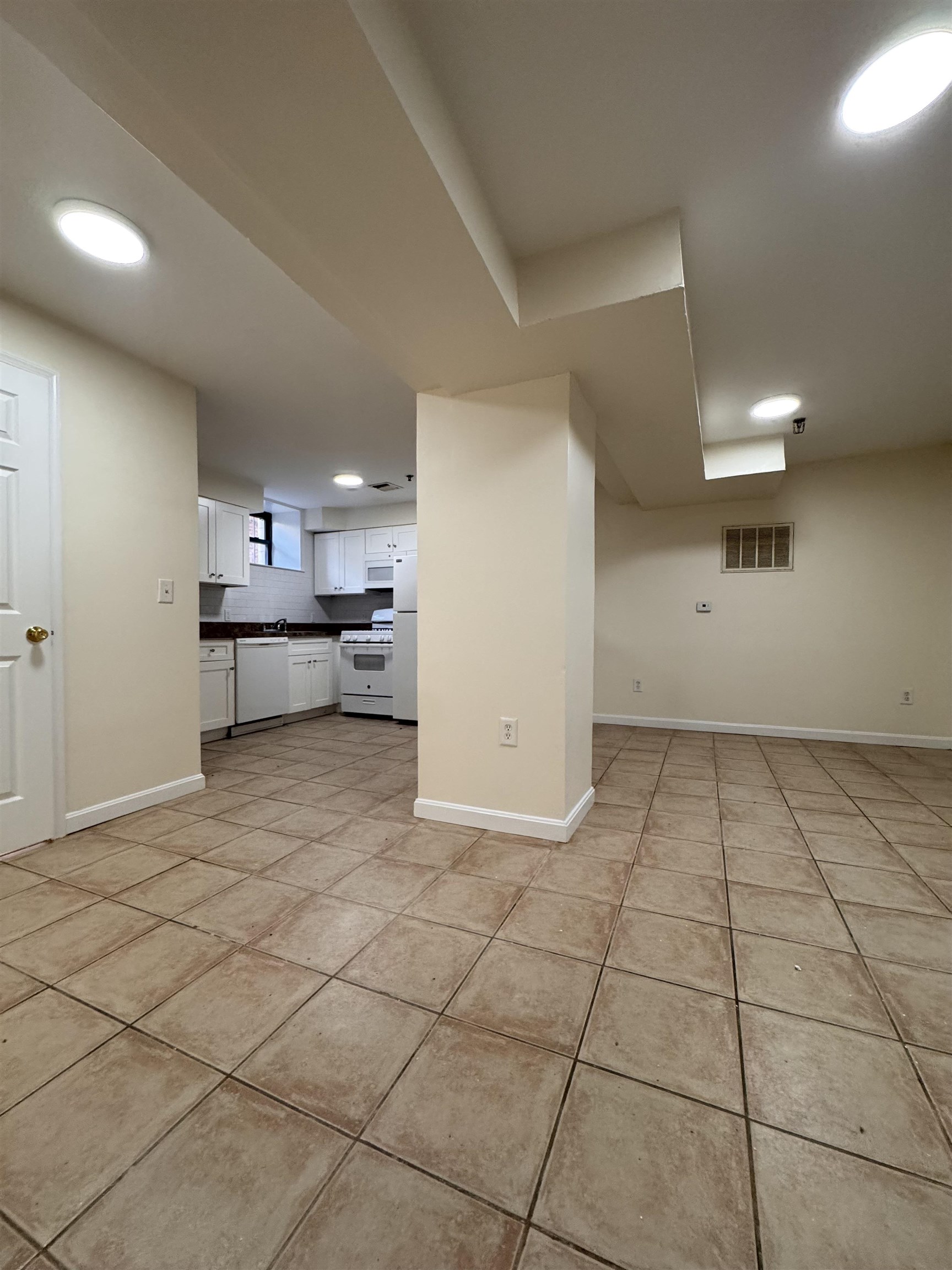 64 PARK ST Unit: B