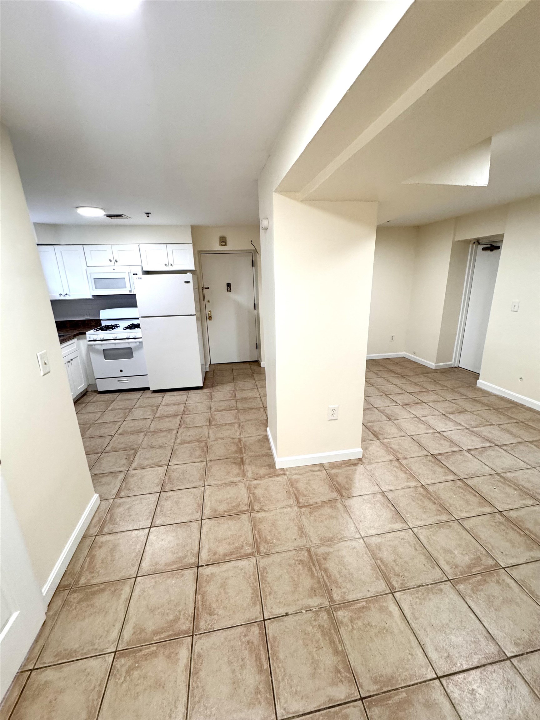 64 PARK ST Unit: B