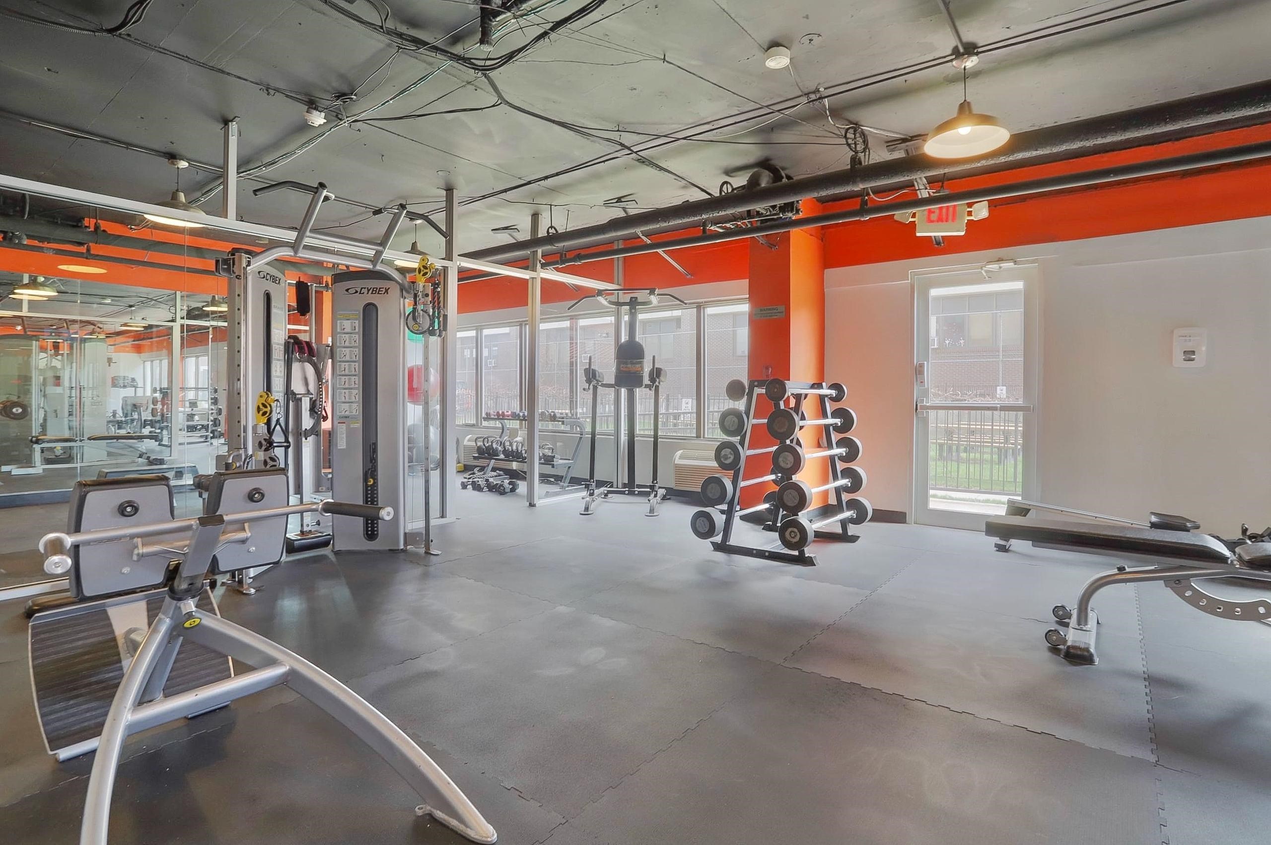 500 CENTRAL AVE Unit: 610