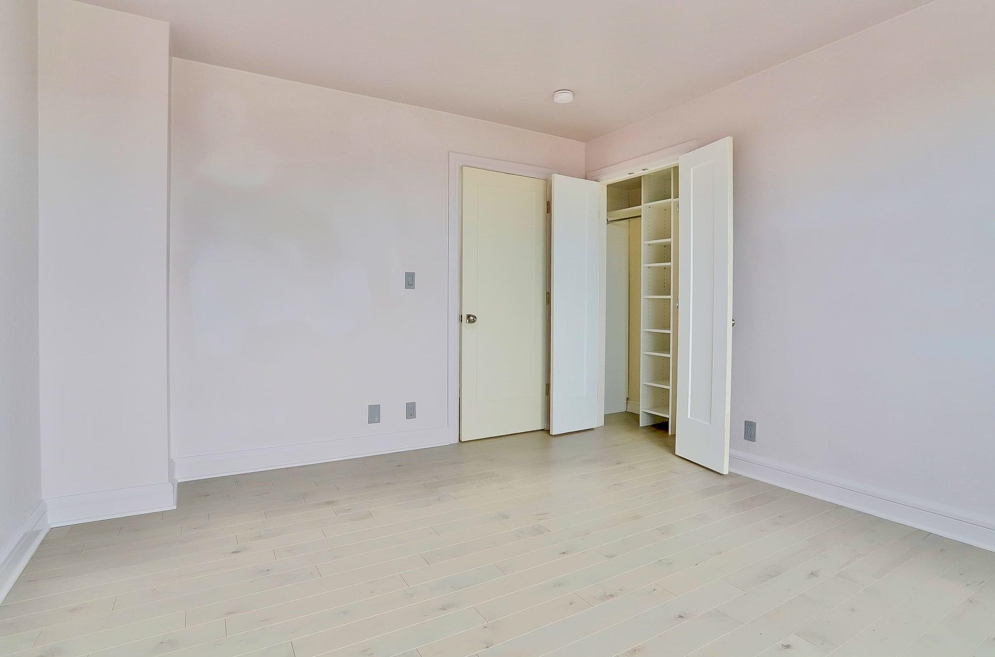 500 CENTRAL AVE Unit: 610
