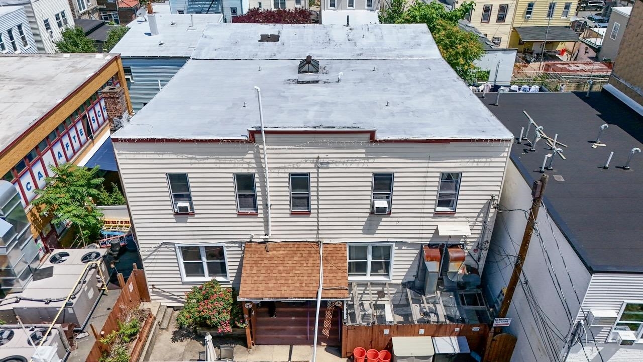 514 MONASTERY PL Unit: 1R
