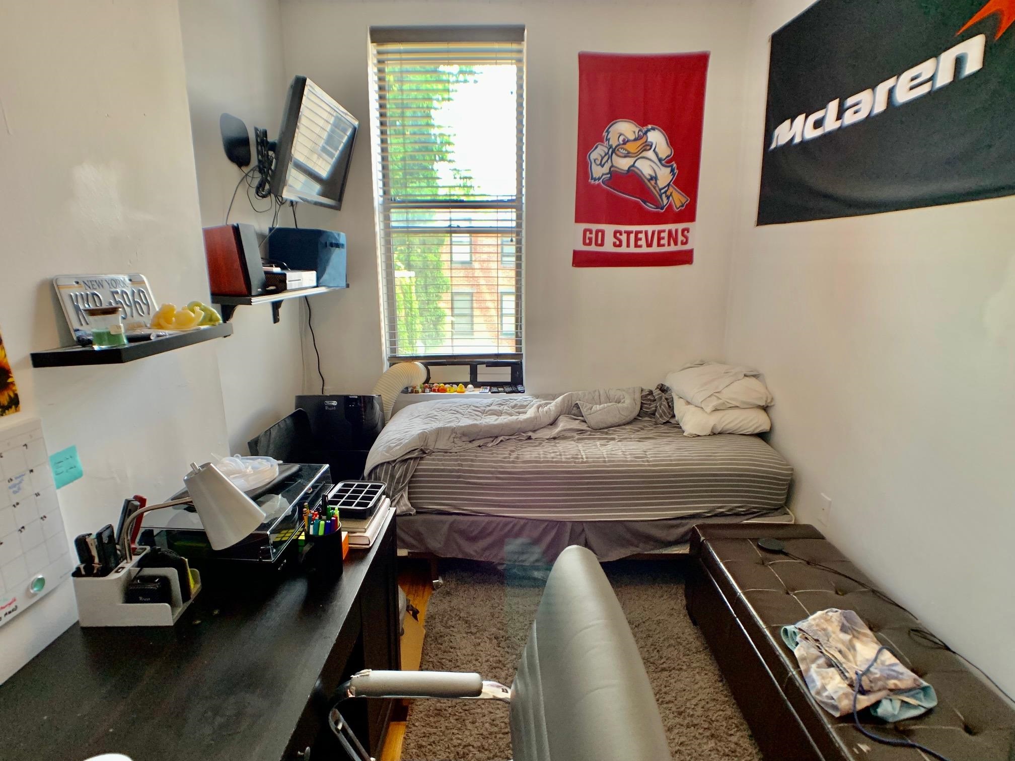 912 WASHINGTON ST Unit: 3
